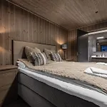 Brand New Luxury By The Slopes, Lägenhet