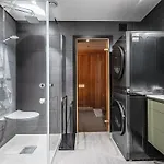 Brand New Luxury By The Slopes, Lägenhet