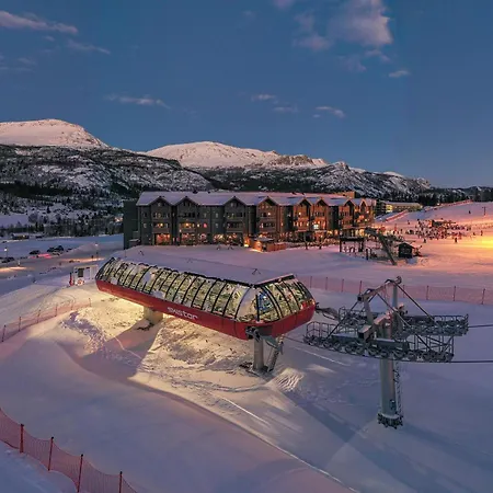 Brand New Luxury By The Slopes, 公寓